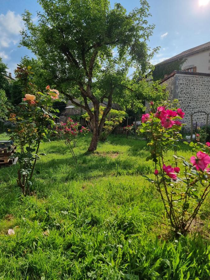 L'Atrium Bed & Breakfast Piegut-Pluviers ภายนอก รูปภาพ